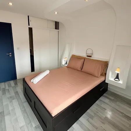 Guest house Staysanto In *