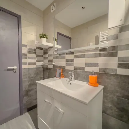 Pensionat Staysanto In Loures