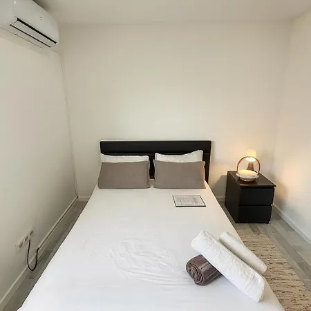 Staysanto In * Loures