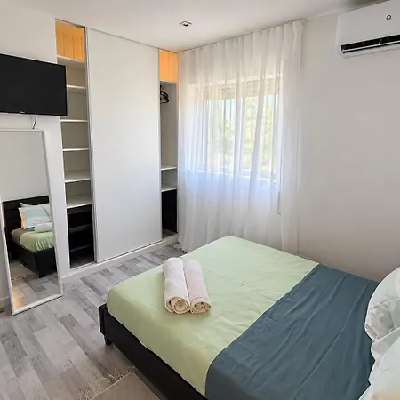 Maison d'hôtes Staysanto In Loures